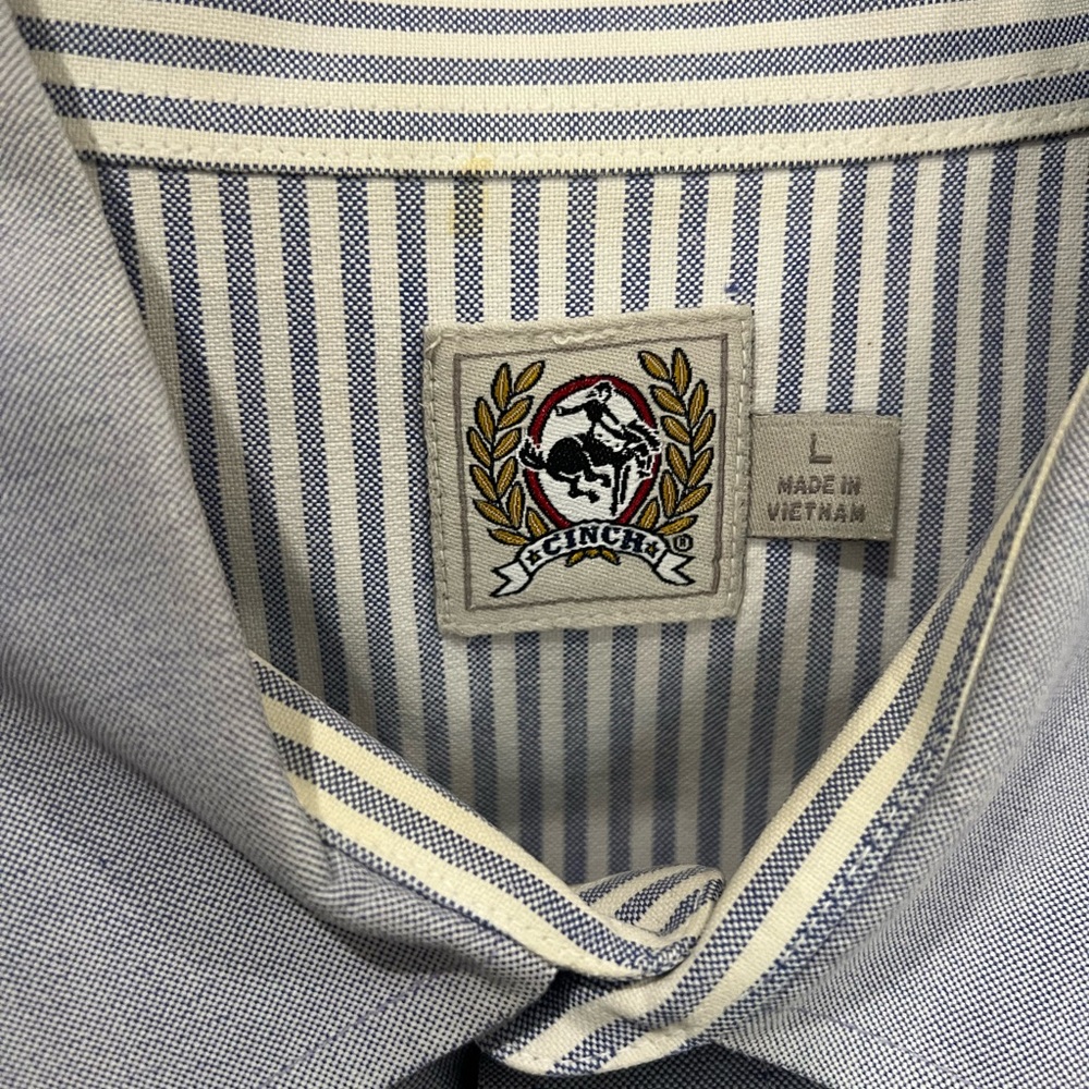 Cinch Men's Blue and White Striped Shirt